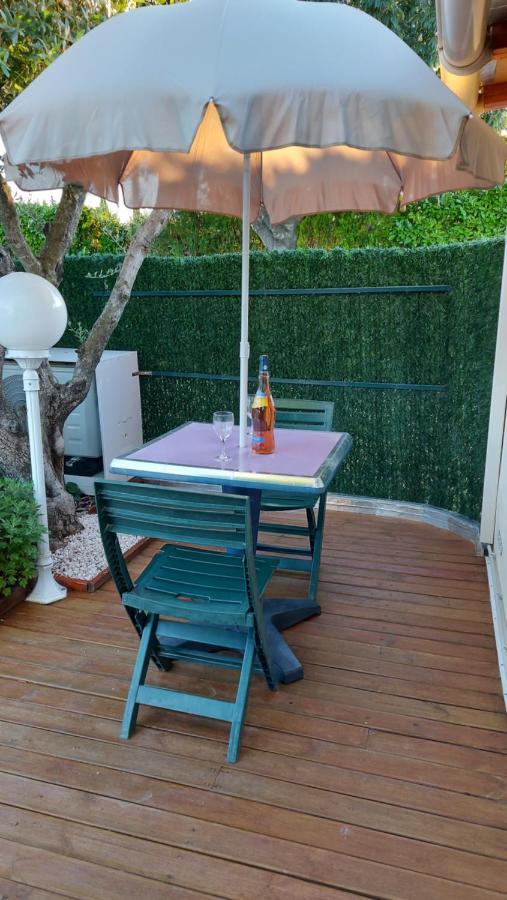 Studio 66 Appartement Caumont-sur-Durance Buitenkant foto