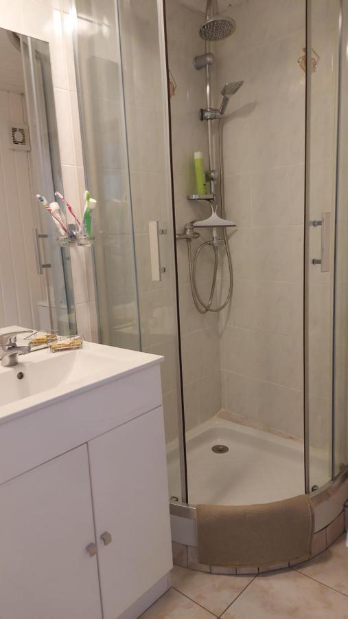 Studio 66 Appartement Caumont-sur-Durance Buitenkant foto